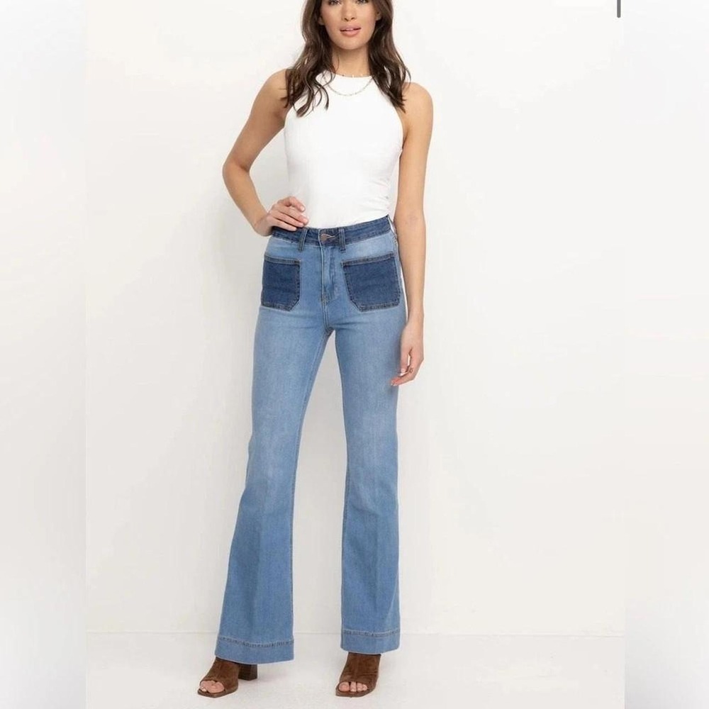 Retro 70s Flare Jeans Light Wash Blue High Rise 28 PTCL Holly Patch Pocket